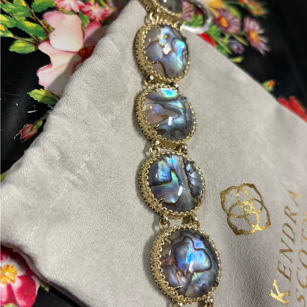 Rare Kendra Scott Abalone Shell Bracelet